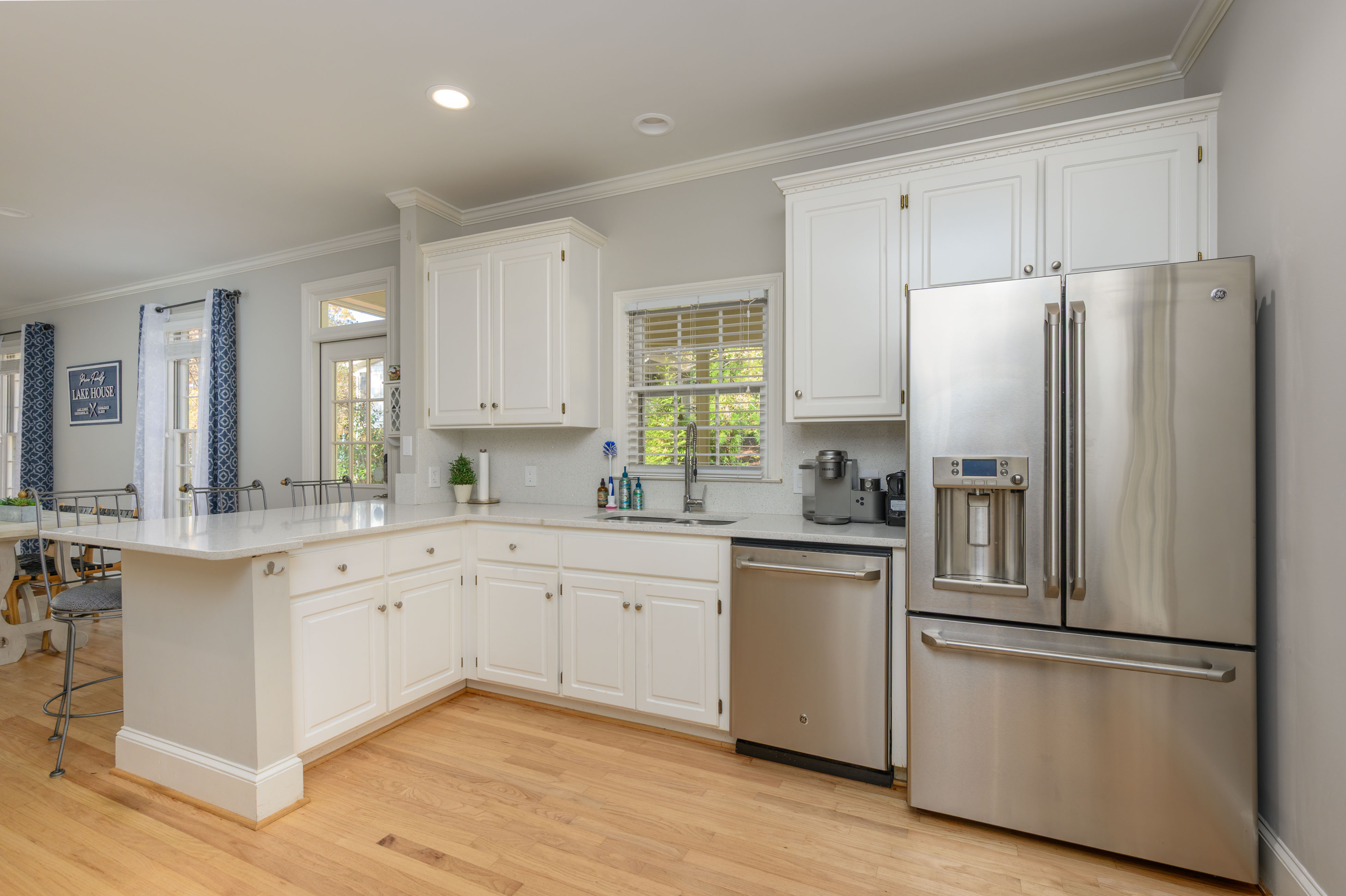 1010 Dogwood Drive image 14